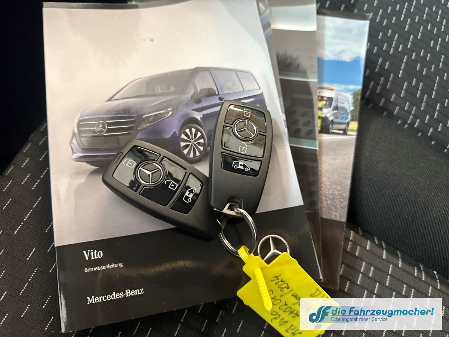 Fahrzeugabbildung Mercedes-Benz Vito Kasten 116 CDI PRO Facelift lang Navi Apple