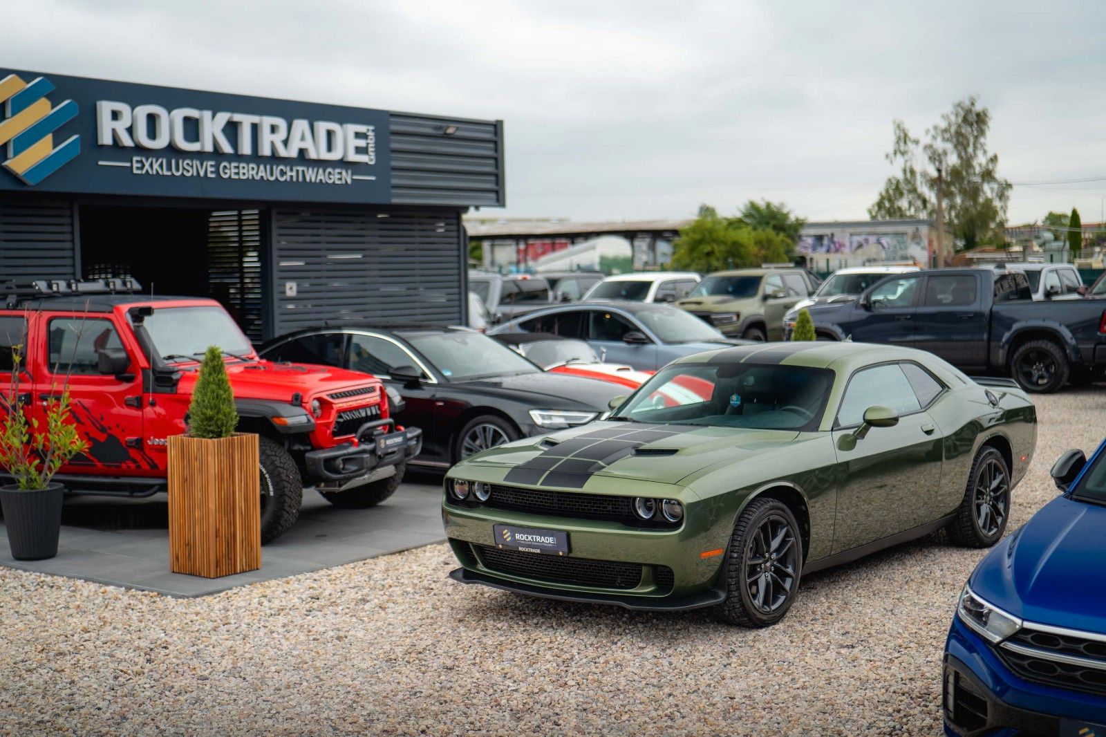 Fahrzeugabbildung Dodge Challenger 3.6 V6 4x4 GT SRT Styling *LED*19%*