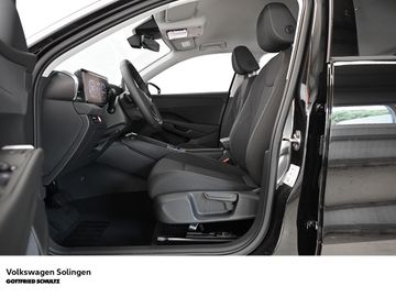 Volkswagen T-Roc - 12
