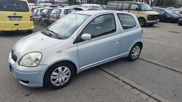 Toyota Yaris 1.0 KLIMA*EFH*SERVO