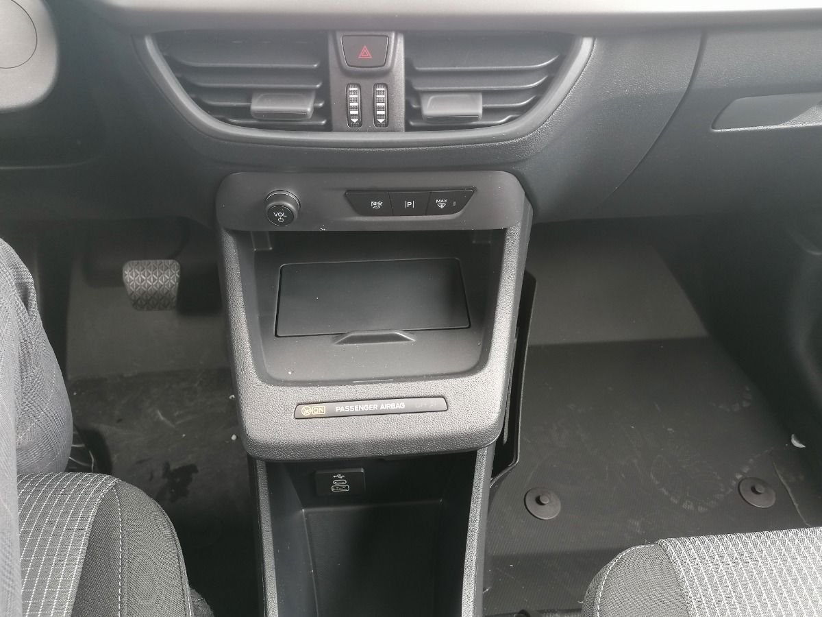 Ford Transit Courier - Bild 12