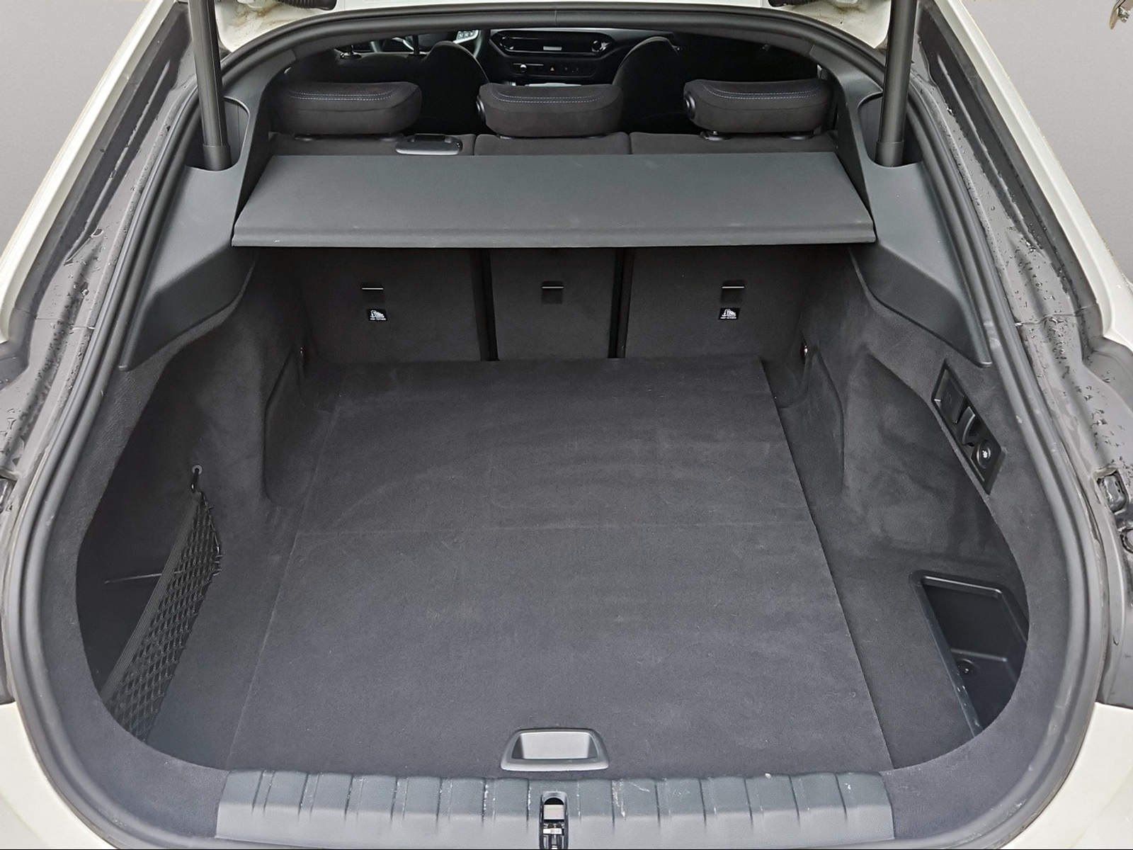 BMW i4 - Bild 14