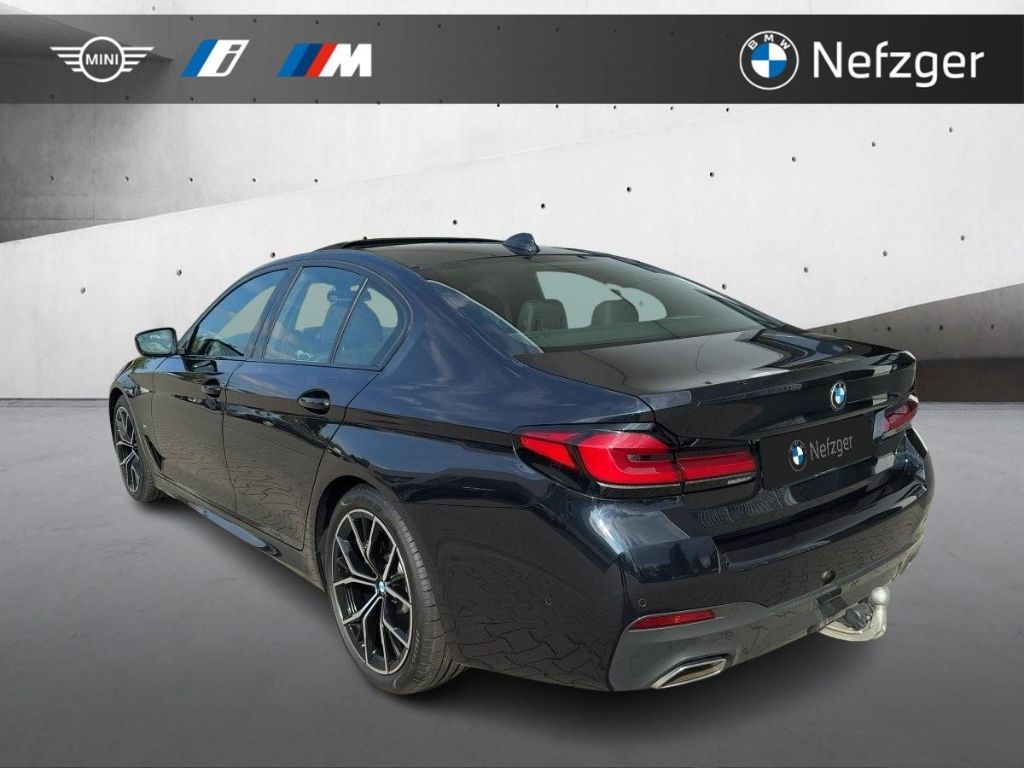 BMW 530 i M Sport Laser HUD H/K Massage Glasdach AHK foto 3