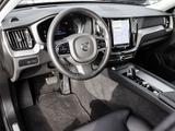 Volvo XC60 Ultra Dark Recharge Plug-In Hybrid AWD T8 T - Volvo XC60: Schwarz