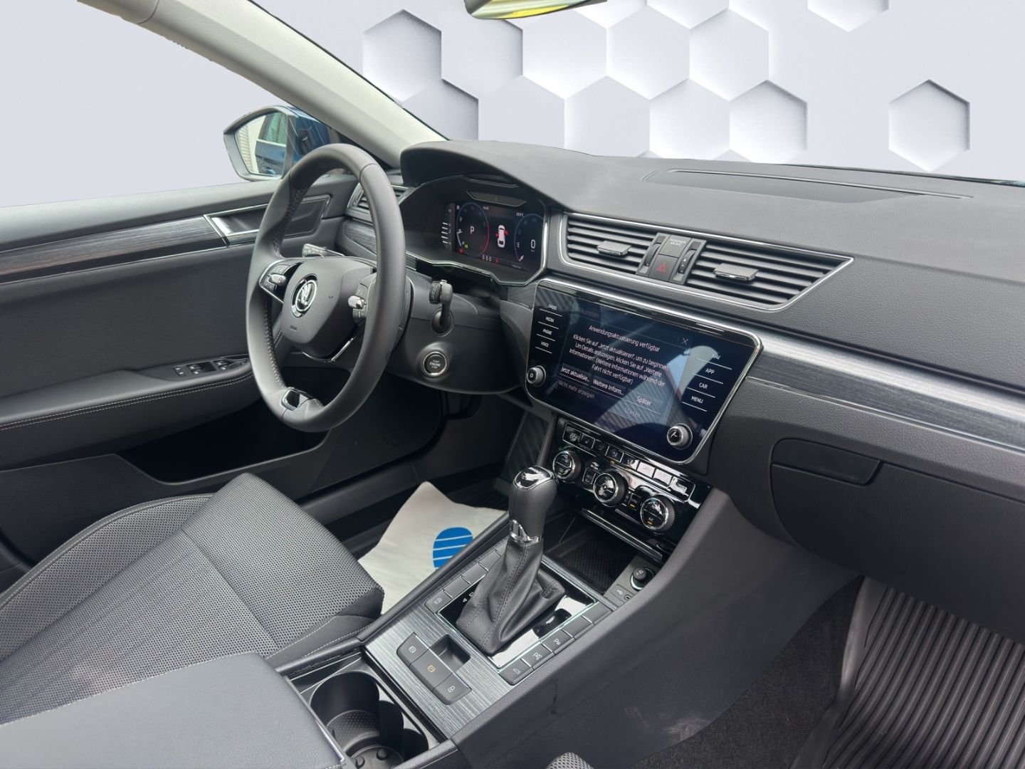 Superb Combi Style 1.5 TSI 110KW DSG AHZV FrontA