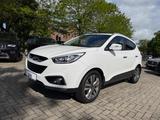 Hyundai ix35 Style AWD*LED*NAVI*AHK*PDC*KAMERA* - Hyundai ix35: Weiß