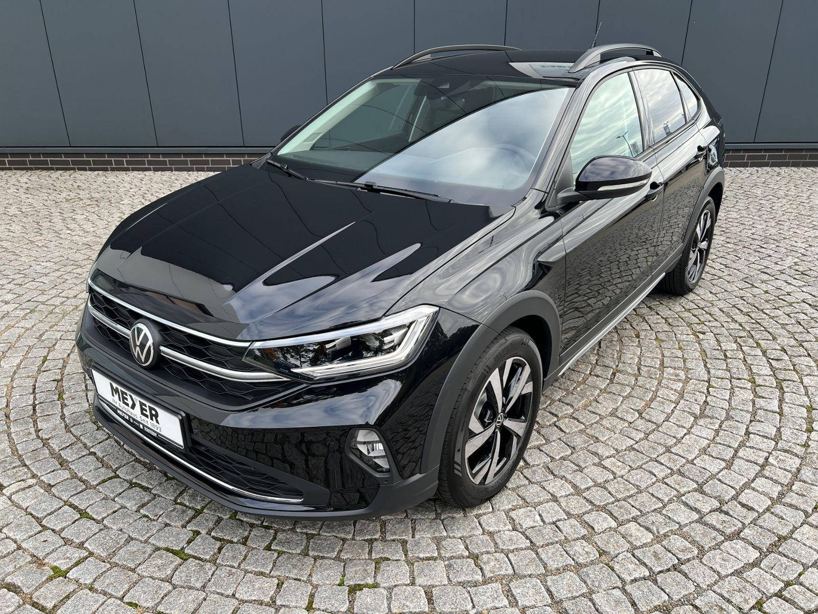 Fahrzeugabbildung Volkswagen Taigo Life 1.0 TSI *IQ.Light, ACC, Ready2Discove