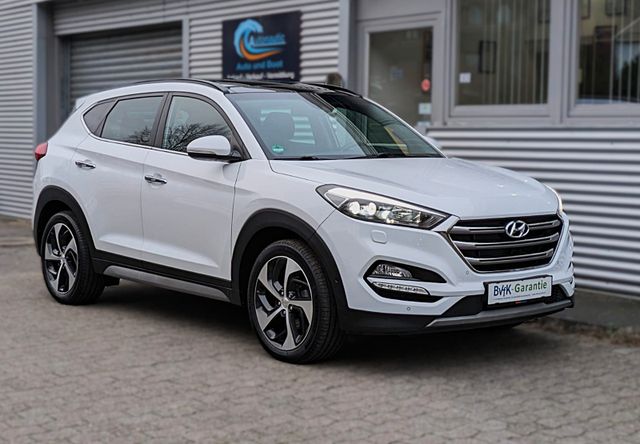 Hyundai Tucson PREMIUM 4WD LEDER NAVI PANO PARKASS. LED