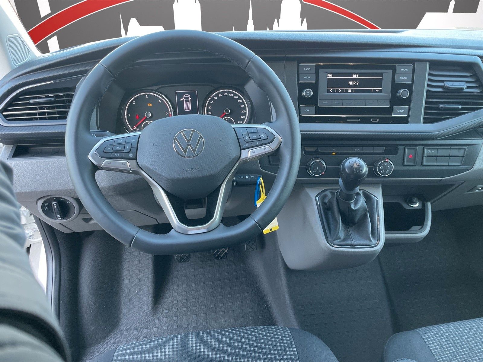 Fahrzeugabbildung Volkswagen T6.1 Transporter Kasten 2.0TDi 150PS KLIMA