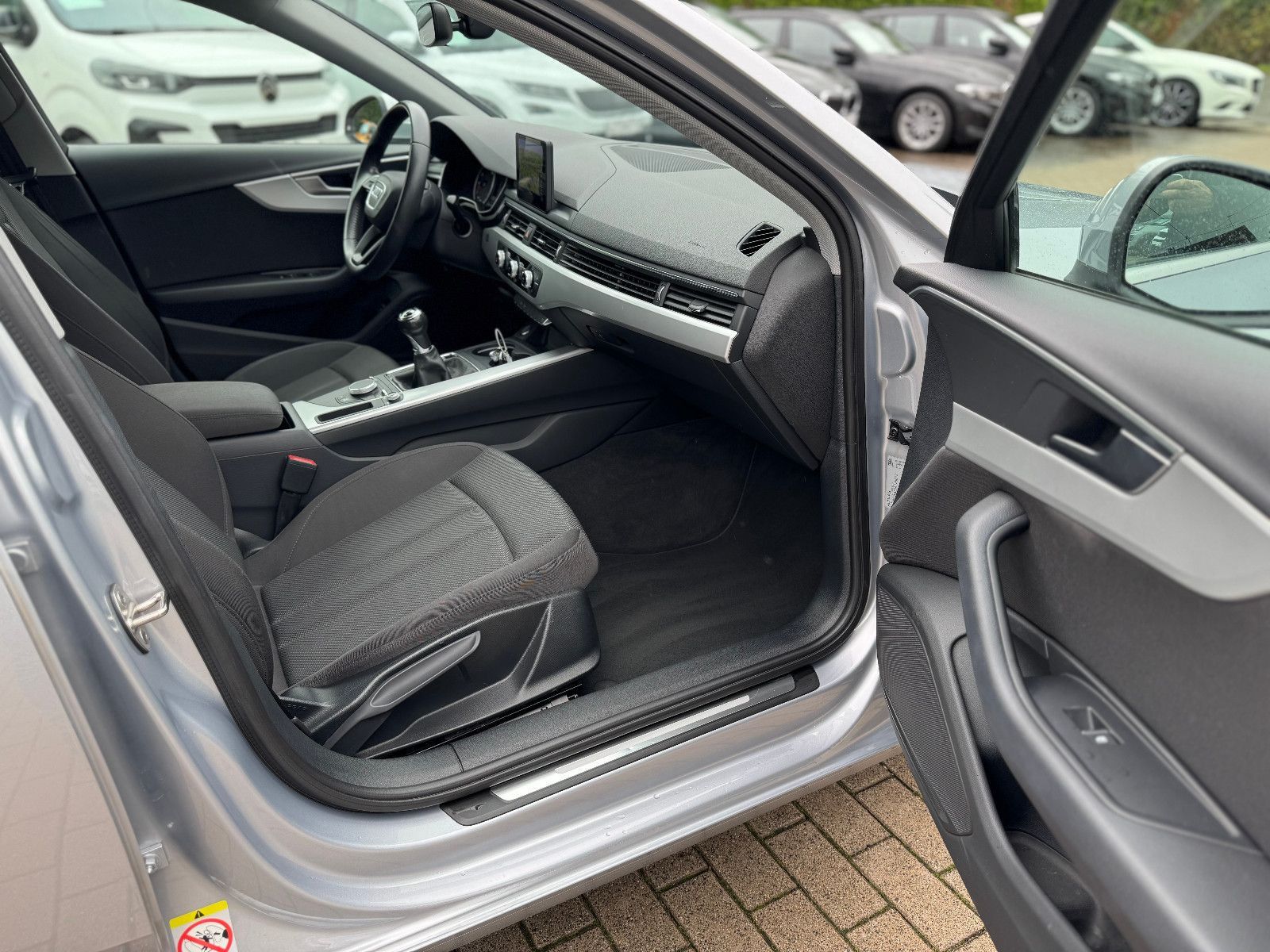 AUDI A4, 2018, Benzin, 150 PS