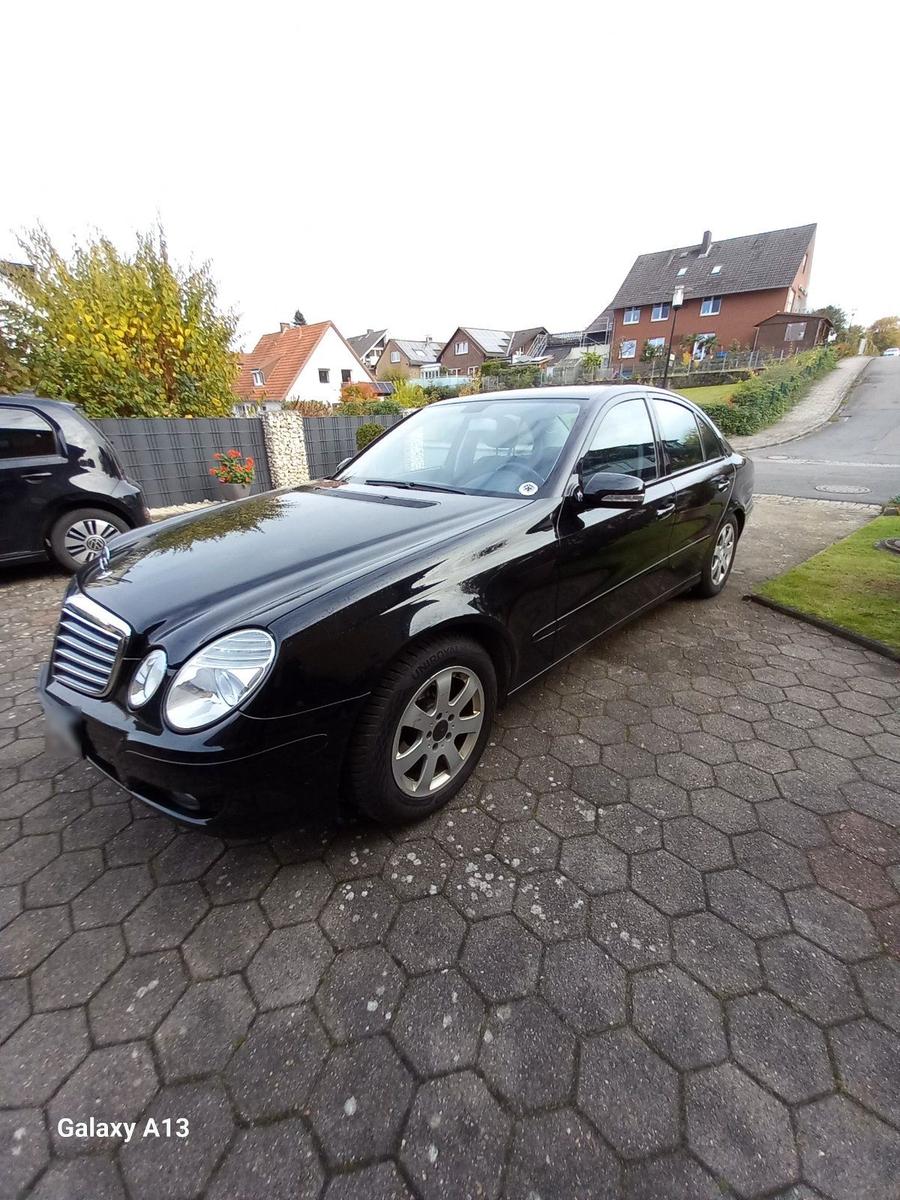 Mercedes-Benz E 200