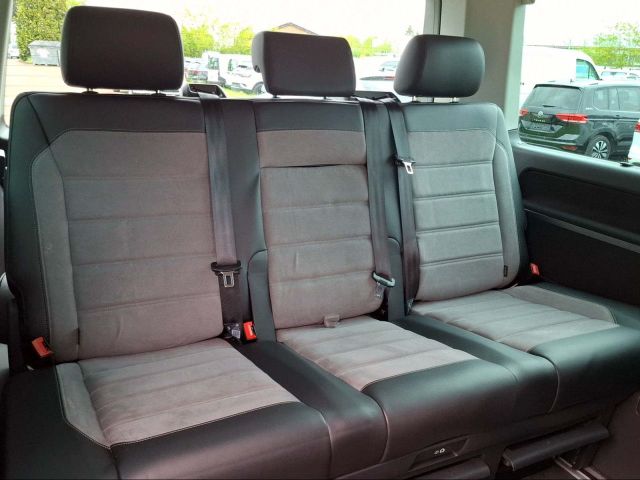 T6.1 MULTIVAN 2.0 TDI GENERATION SIX+AZV+CAM+LED