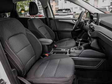 Ford Kuga 1.5 Cool & Connect Spurhalteassistent Navi
