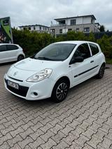 Renault Clio 3 | TÜV neu 08/2027 | 145.000... - Renault Clio: 3.0