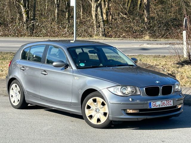 BMW 118i Lim.4-TÜRER NAVI-PROFESS XENON LEDER EURO5