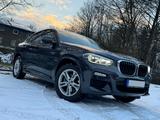 BMW X4 xDrive 30 d M Sport*LEDER*NAVI*LED*KAMERA*AHK - BMW X4: Allradantrieb