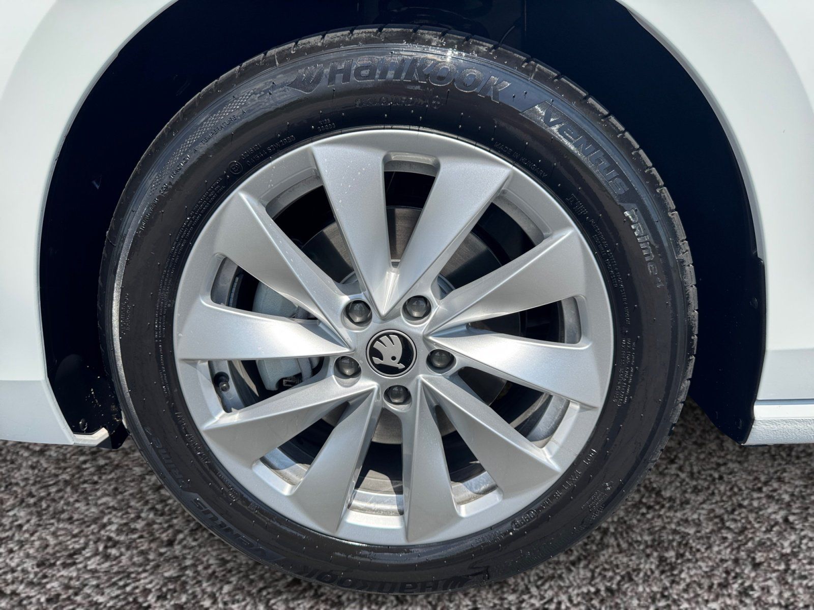 Skoda Superb - Bild 8
