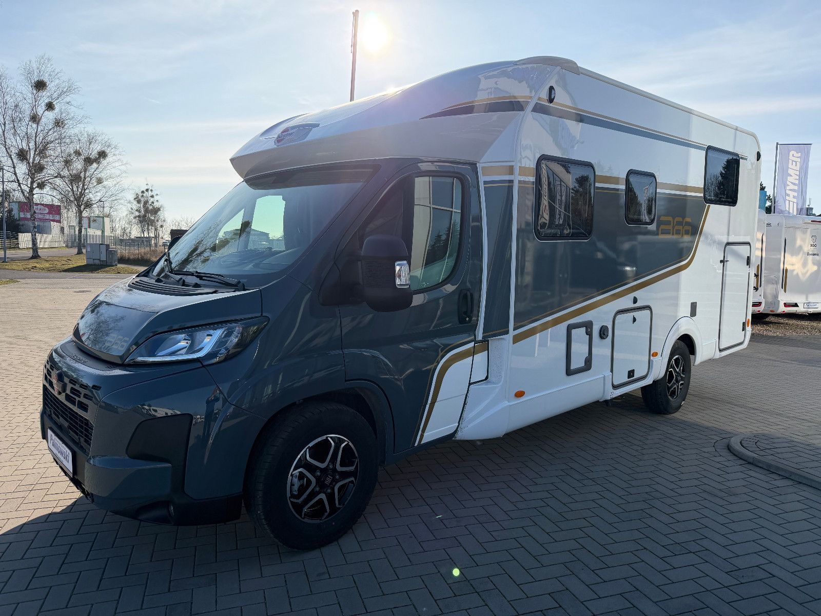 Fahrzeugabbildung Bürstner B66 TD 690