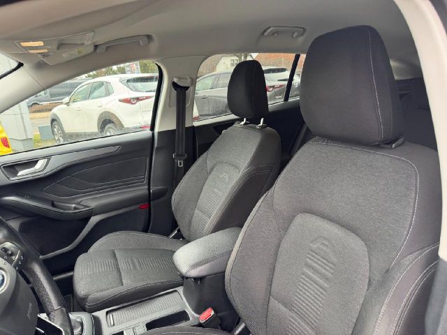 Ford Focus Turnier 1.5 Active X NaviAHK