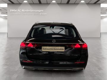 Mercedes E 200 - 6