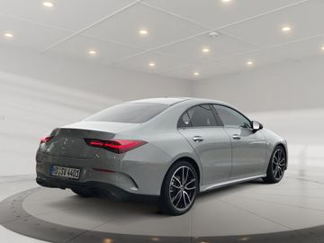 Mercedes CLA 180 - 3