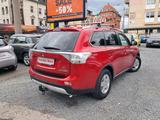 Mitsubishi Outlander Klassik Kollektion+ 4WD - Mitsubishi Outlander mit Diesel-Antrieb: Geländewagen