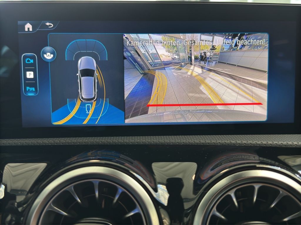 Fahrzeugabbildung Mercedes-Benz A 200 d AMG Line AMG*Night*Navi*PDC*ParkAss*RFK
