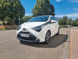Toyota Aygo (X) 1,0-l-VVT-i x-play club x-play club - Toyota Gebrauchtwagen in Pforzheim