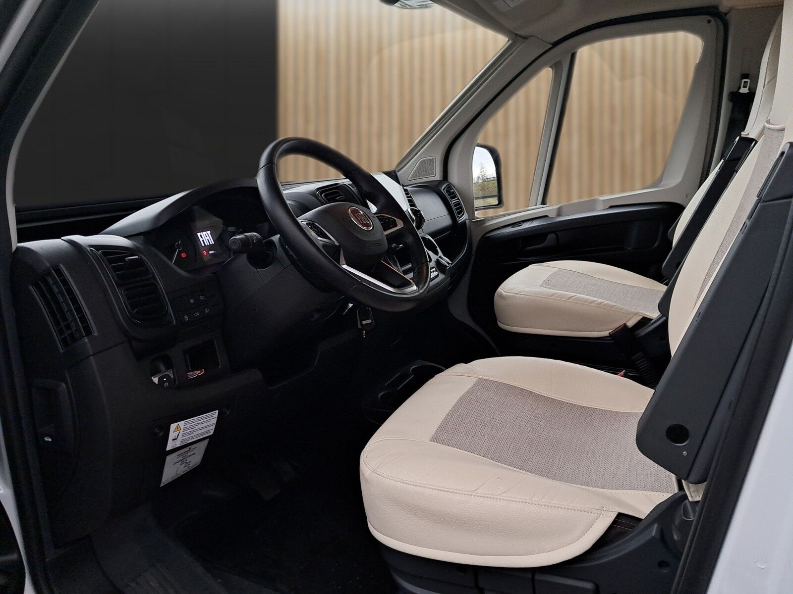 Fahrzeugabbildung Eura Mobil Activa One AO 690 HB Mark/Navi/SAT/TV/Solar/Fahr