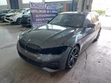 BMW 320 3 Limousine 320 d xDrive M Sport - BMW Unfallwagen