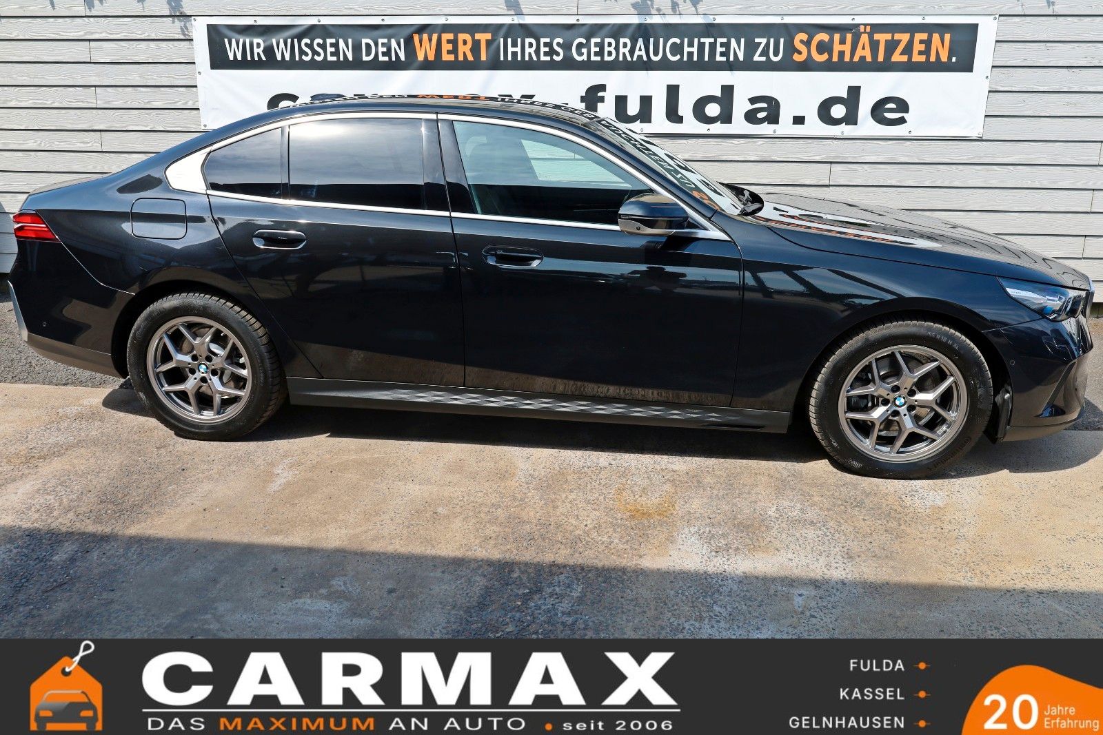 Fahrzeugabbildung BMW 520 d,Travel+Innov. Pak,Panorama,HUD, AHK el,+WR