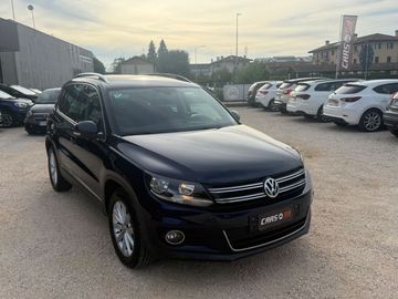 Volkswagen Tiguan - 3