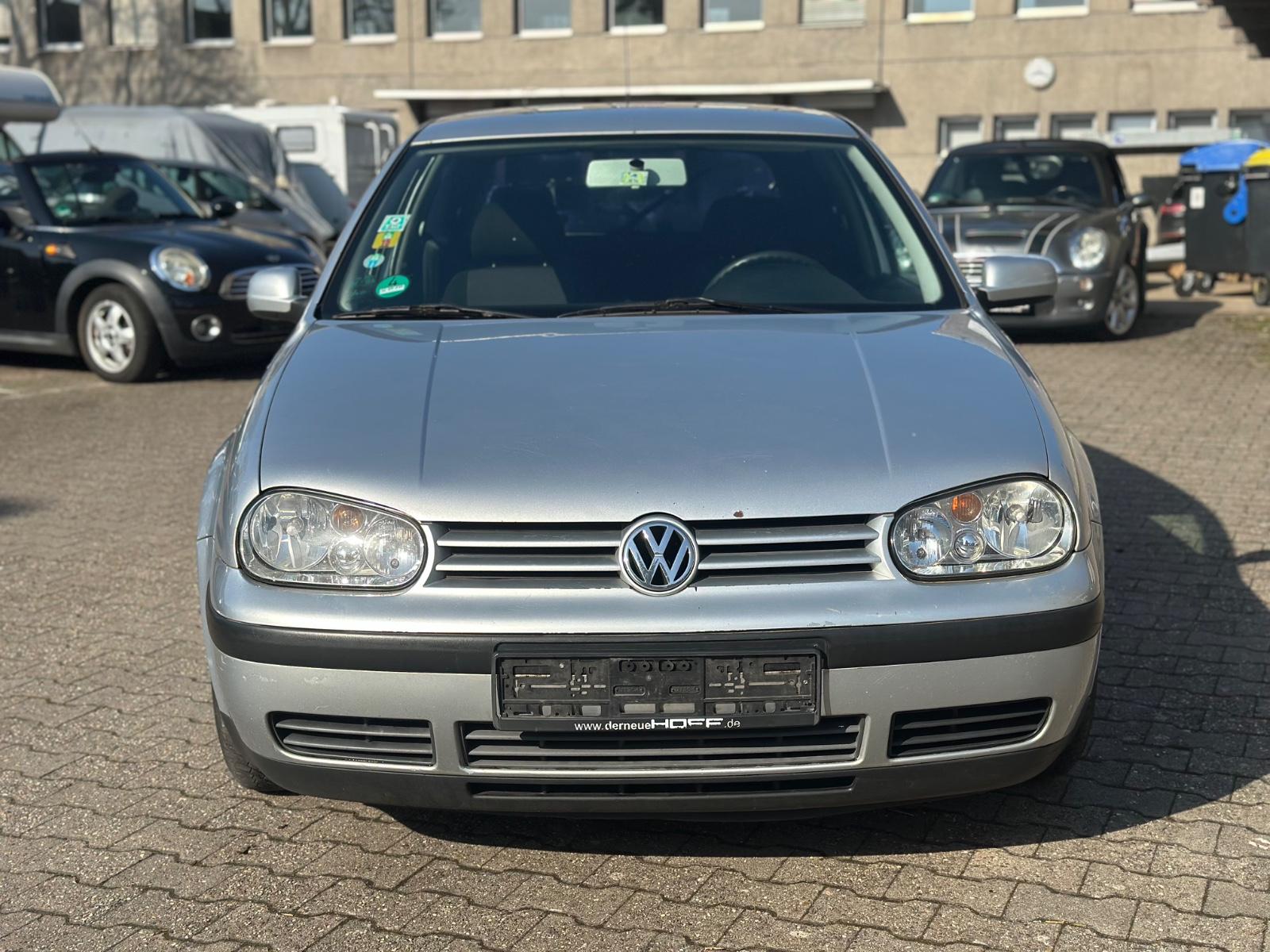 Volkswagen Golf 2.0 Auto Trendline AHK/ TÜV NEU