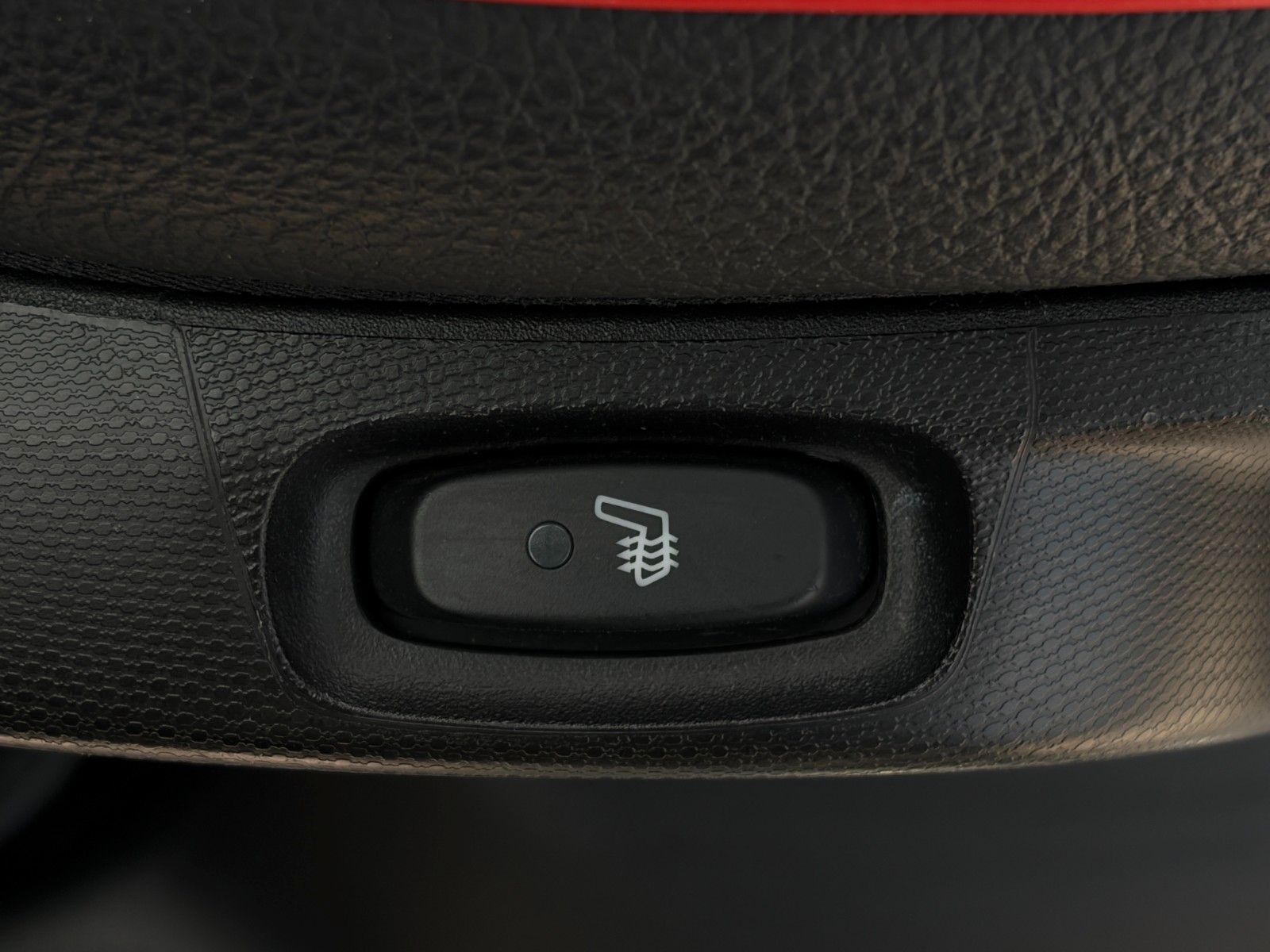 Fahrzeugabbildung Renault Twingo TCe 90 Intens Faltdach Temp. SHZ PDC BT