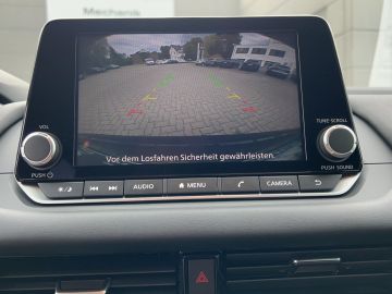 Nissan Qashqai Acenta 1.3 DIG-T °LED°RFK°PDC°AAC°PGD°