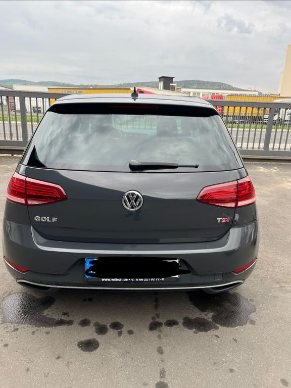 Image of Volkswagen Golf