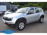 Dacia Duster I Laureate 4x4 1.5 dCi 110 FAP,Scheckheft - Dacia Duster: Laureate Dci
