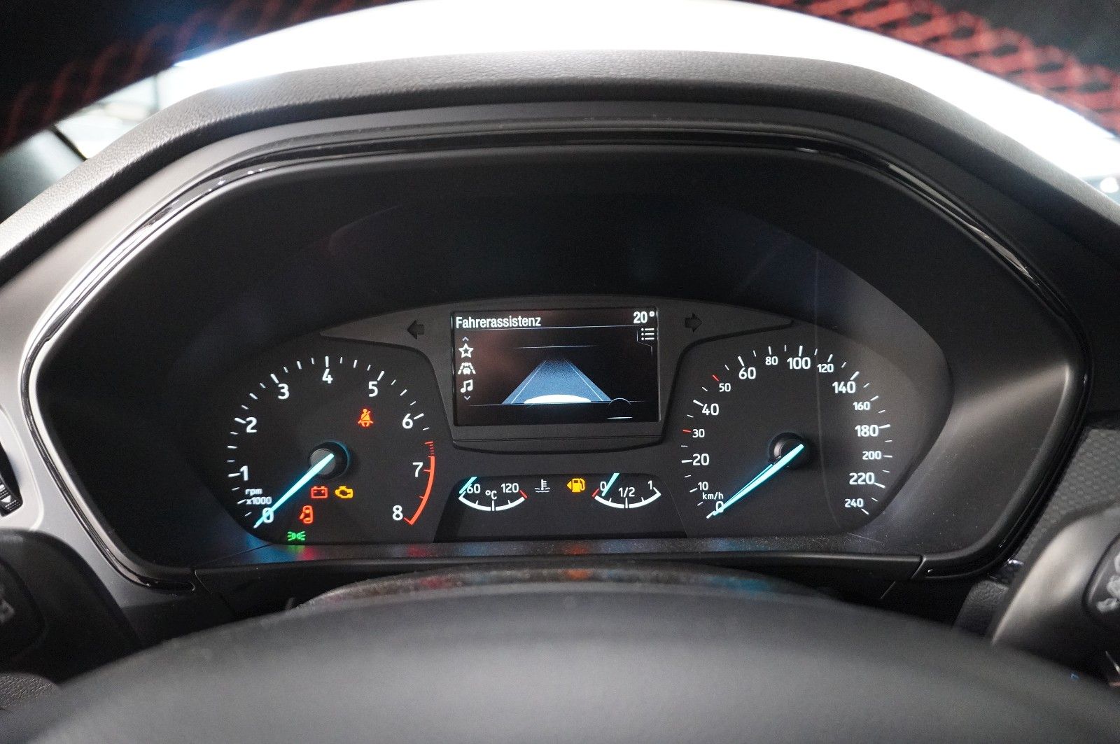 Fahrzeugabbildung Ford Focus 1,0 ST LINE SPORT NAVI/LED/KAMERA/PANO./SH