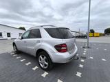 Mercedes-Benz Mercedes ML 420 gepflegt, Tüv frei, neue B... - Mercedes-Benz ML 420 mit Diesel-Antrieb