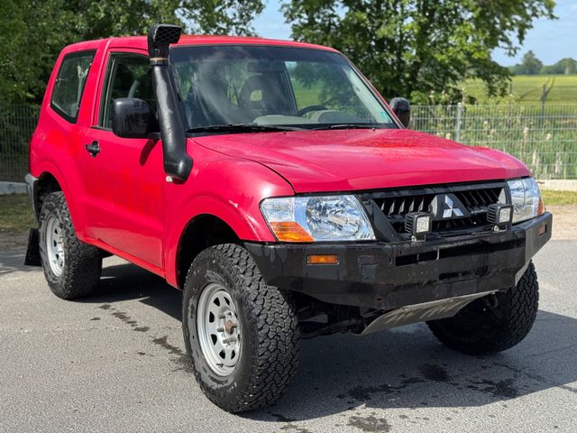 Mitsubishi Pajero 3.2 DI-D OFF ROAD/4x4/Montero/Klimaa/TÜV
