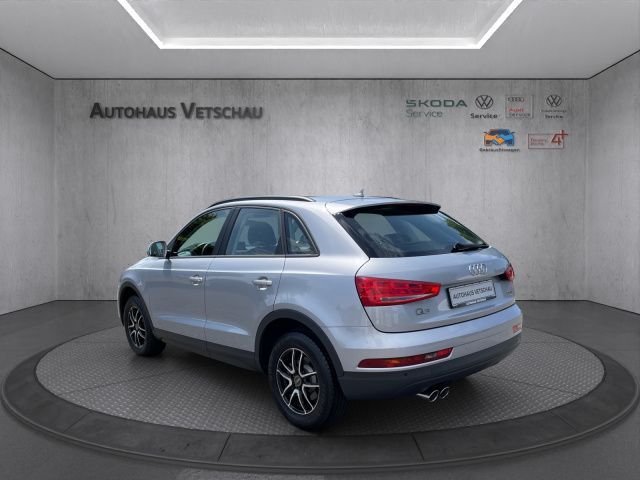 Q3 1.4 TFSI ultra el.HK/PDC/SHZ/PDC/GRA Klima