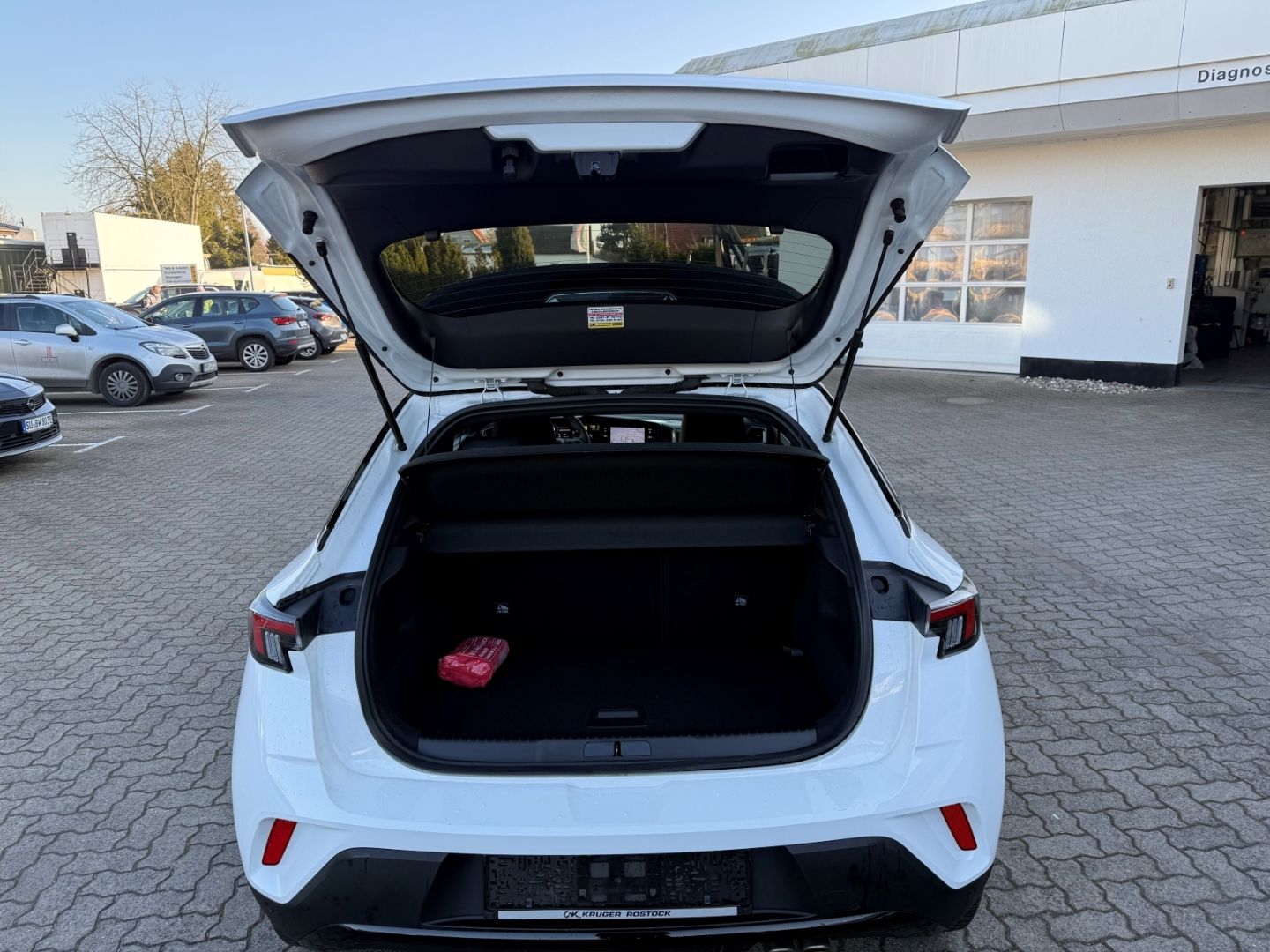 Fahrzeugabbildung Opel Mokka Ultimate Top Zustand +SHZ+LHZ+Kamera
