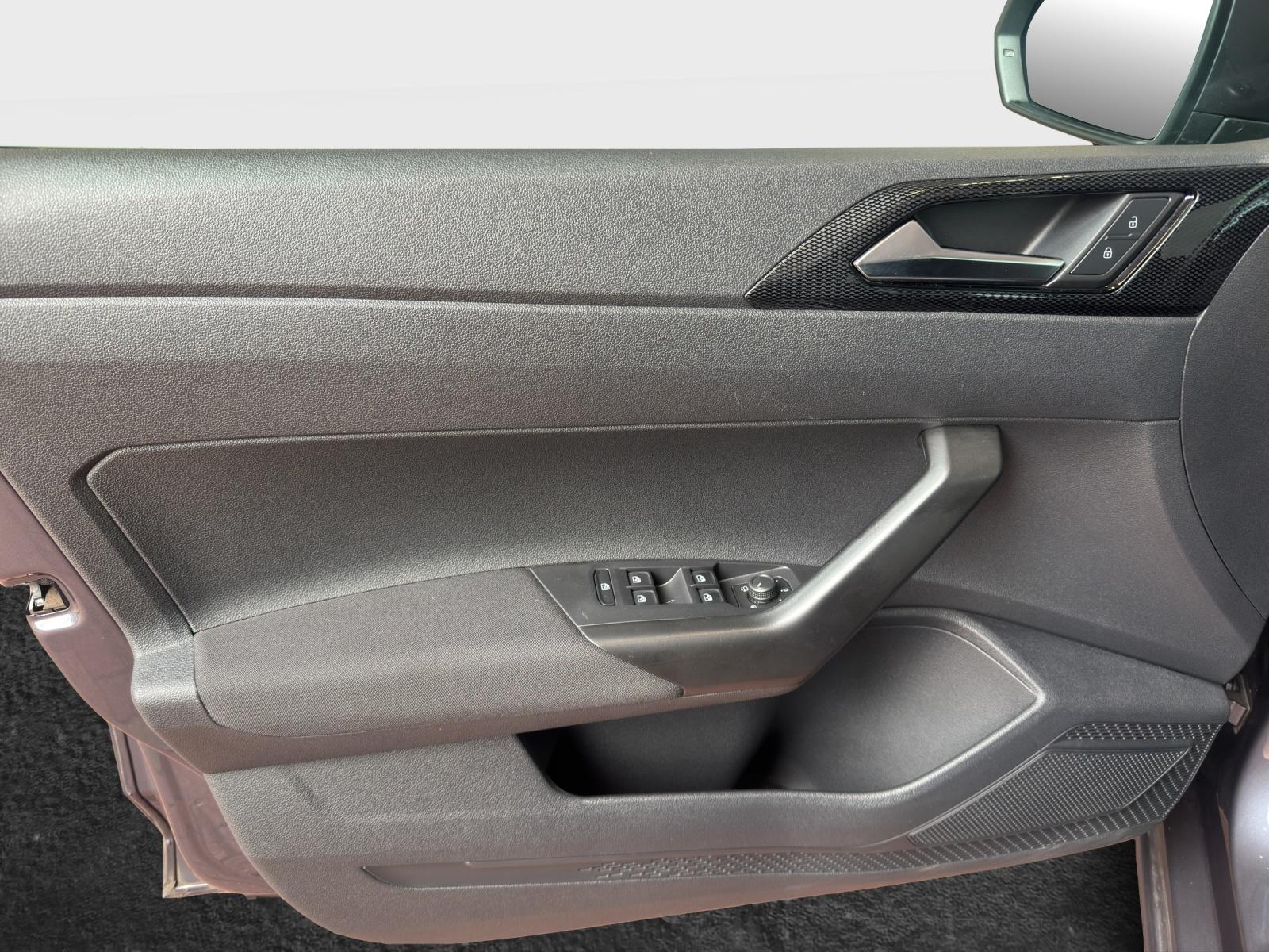Volkswagen Polo 1.0 TSI Life LED Kamera PDC LM Klima, миниатюра 7