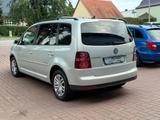 Volkswagen Touran United - Volkswagen Touran aus 2009: United