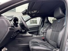 Fahrzeugabbildung Arkana Esprit Alpine Mild Hybrid 140 EDC Schiebe