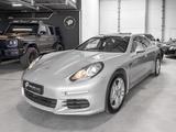 Porsche Panamera Panamera S /Bose/(PDLS)/Bi-Xenon/19/360 - Porsche: Silber