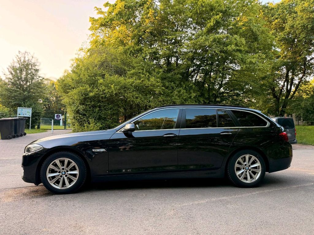 Image of BMW 128