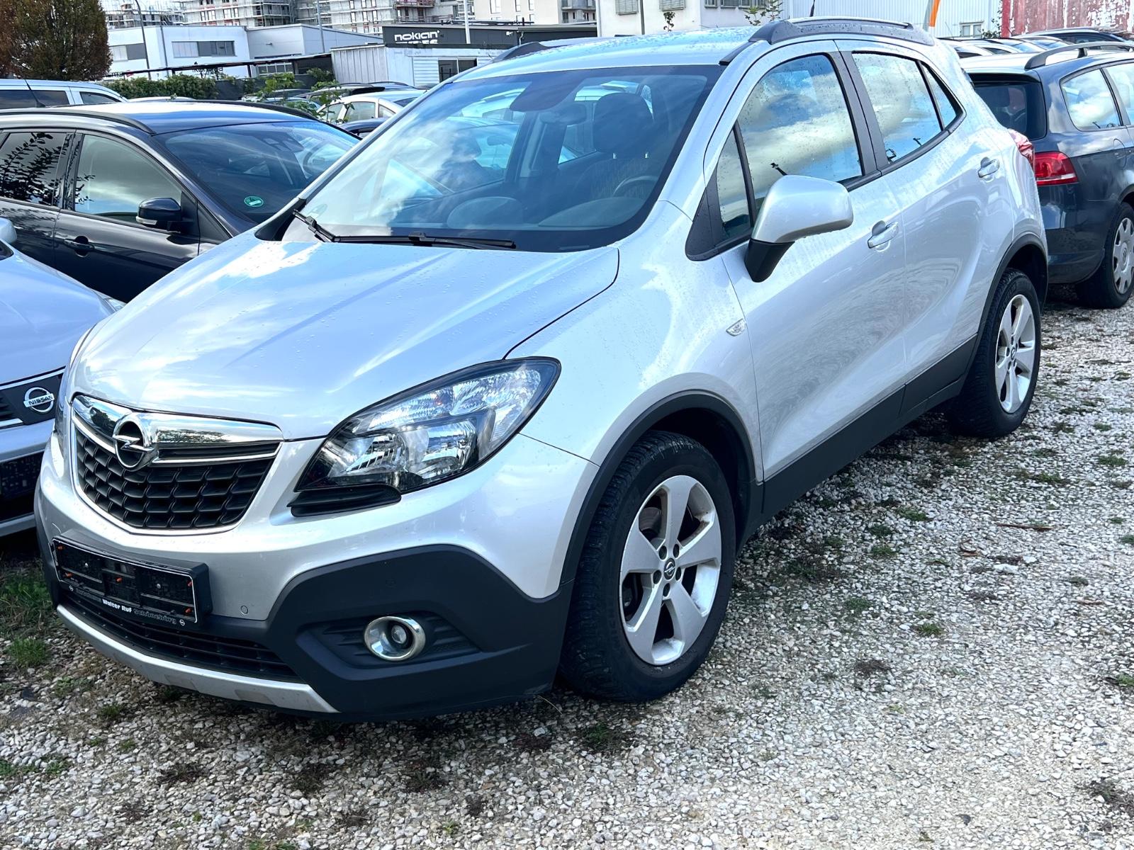 Opel Mokka 2015 — rear view