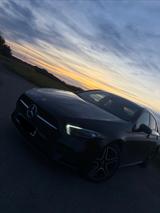Mercedes-Benz A250e AMG line TOP Ausstattung 