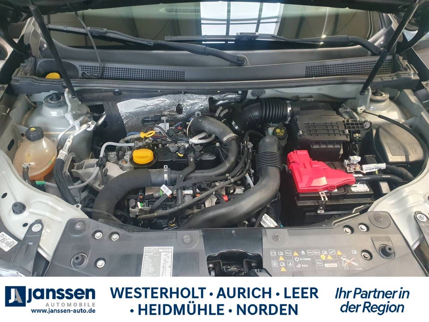 Fahrzeugabbildung Dacia DUSTER Prestige TCe 100 ECO-G 2WD